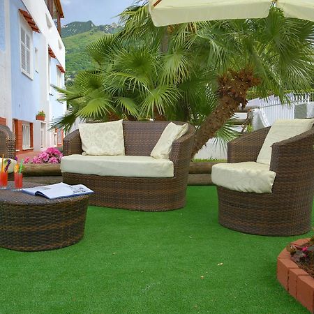 Iris Hotel Forio di Ischia Buitenkant foto