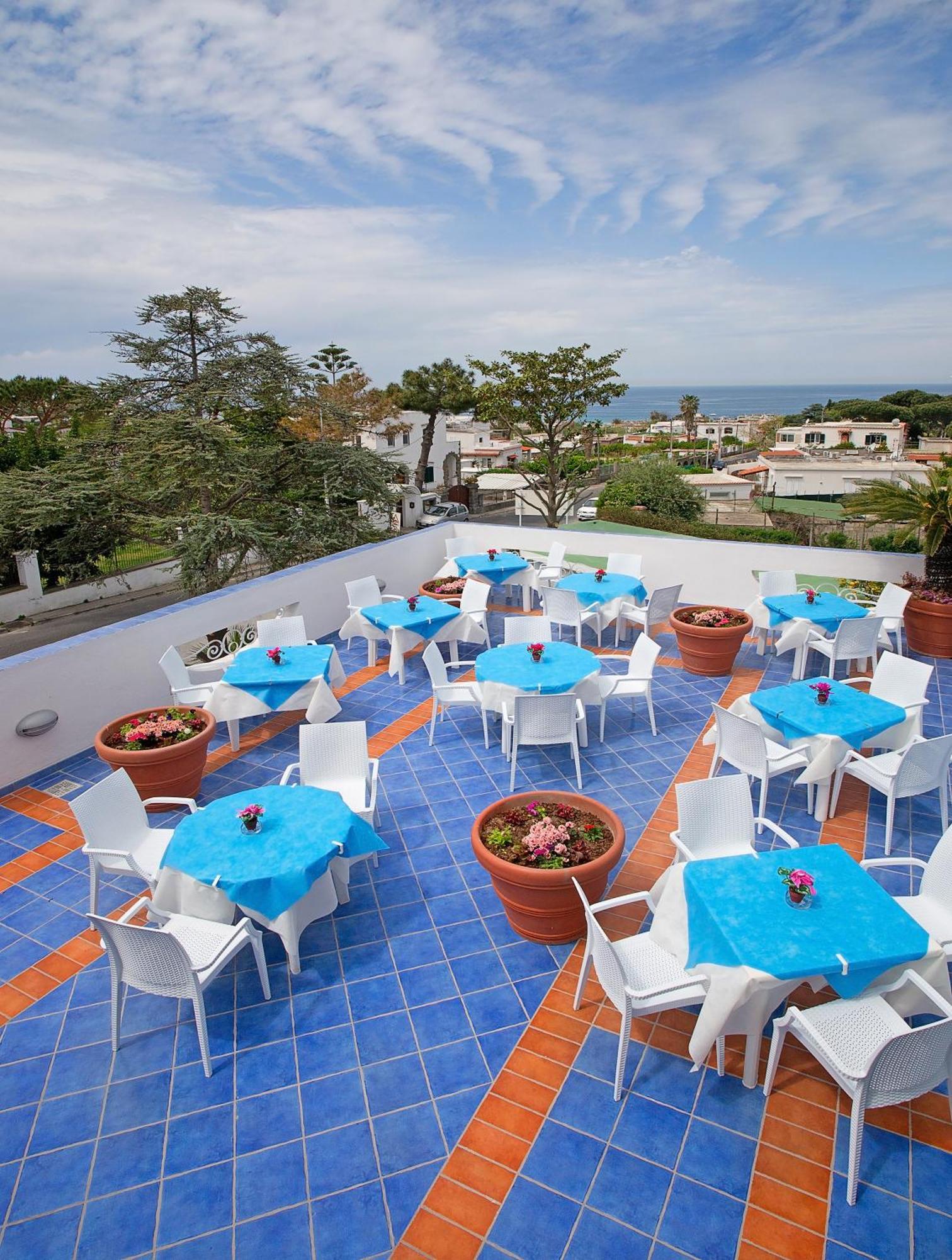 Iris Hotel Forio di Ischia Buitenkant foto