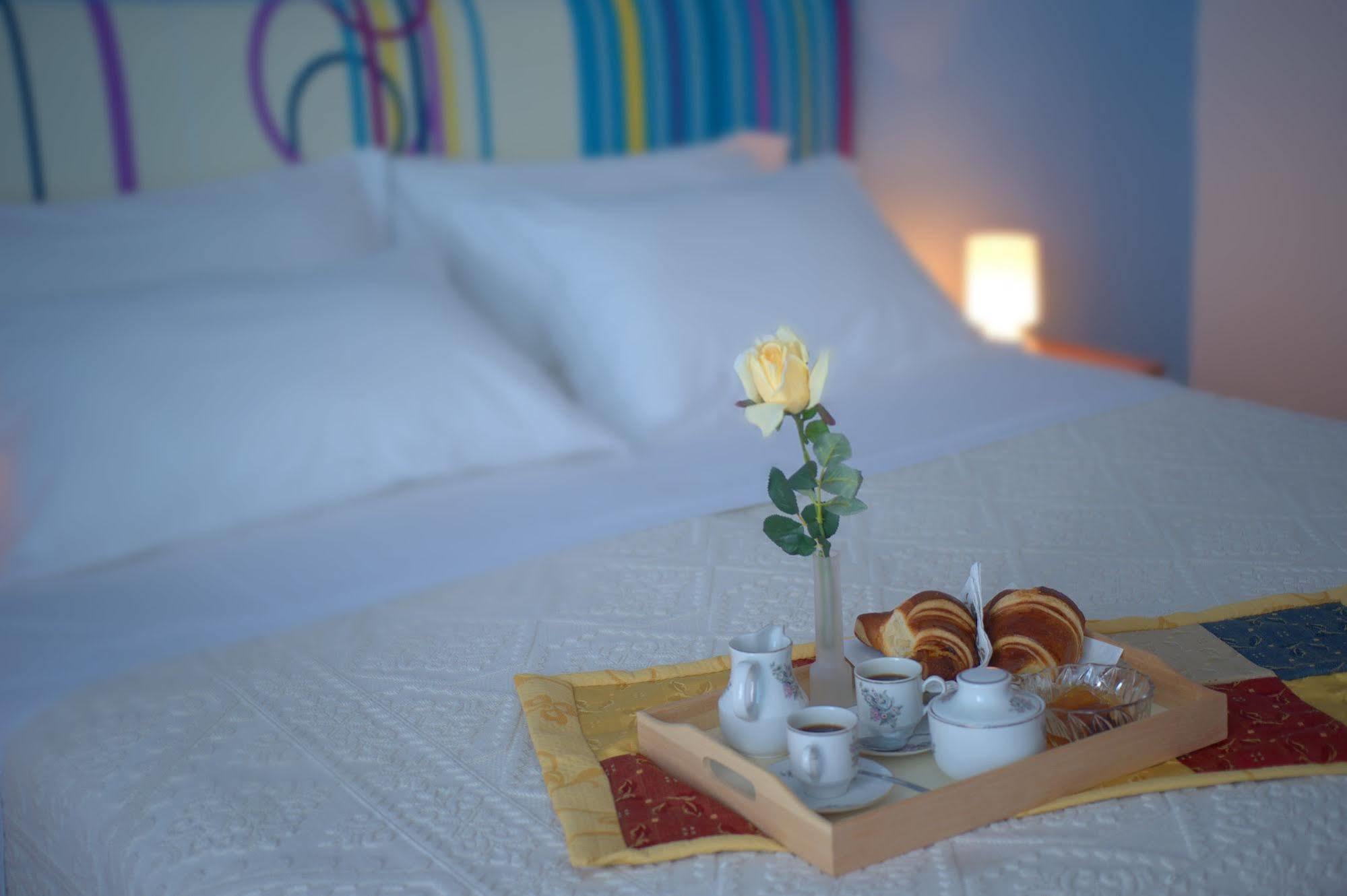 Iris Hotel Forio di Ischia Buitenkant foto